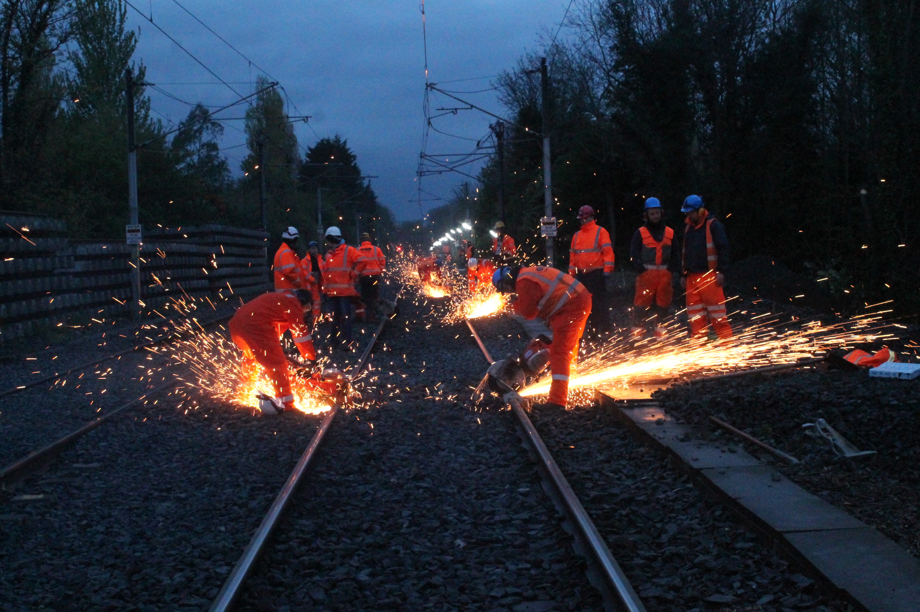 Iarnród Éireann night time track works