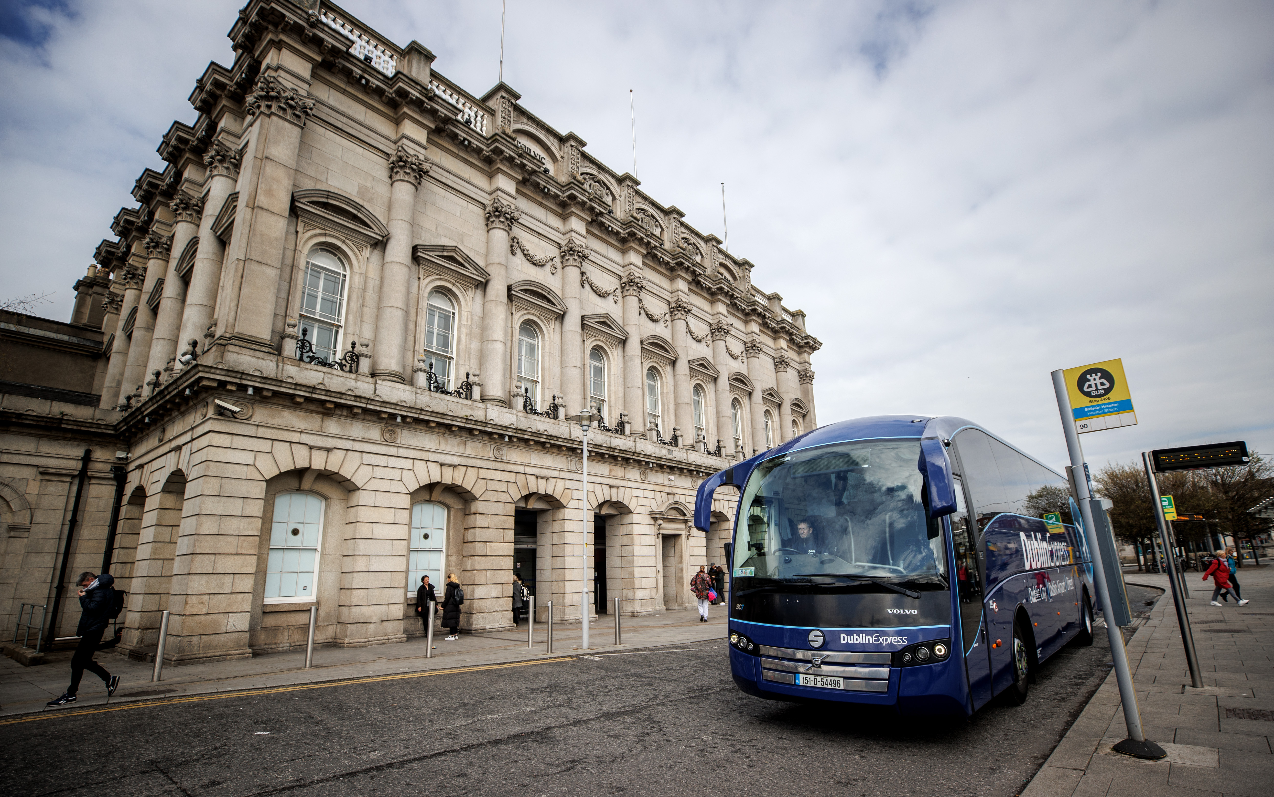 Dublin coach discount to dublin airport